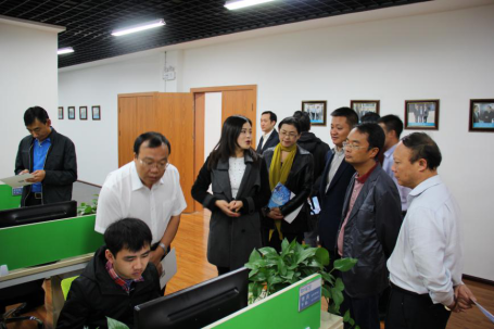云南省保山市市长杨军莅临ChinaDataPay中国数据宝参观指导工作
