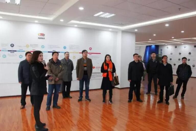 ac38fbbcf8de4b0685b789a0c62ab786.jpg 1.jpg