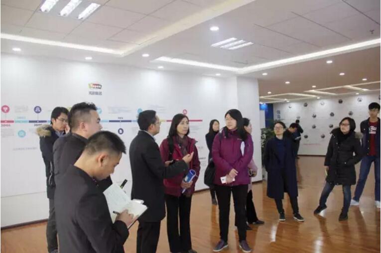 30cc3bff7826472ca6cebde2e1a0e37f.jpg 30cc3bff7826472ca6cebde2e1a0e37f.jpg