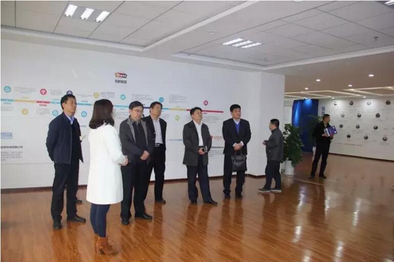 c5cf69a8c2334ae3aa6ebd8ae18adf20.jpg c5cf69a8c2334ae3aa6ebd8ae18adf20.jpg